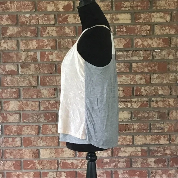 ANTHROPOLOGY Top - Picture 4 of 8